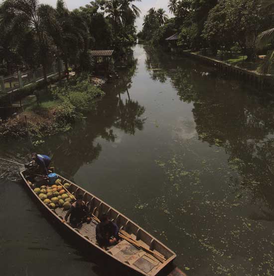 ล่องเรือคลองจินดา นครปฐม